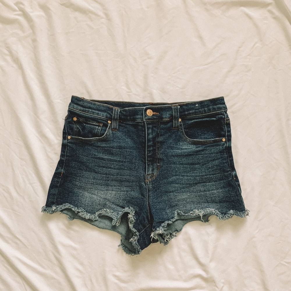 Dark Wash High Waisted Cutoff Shorts
